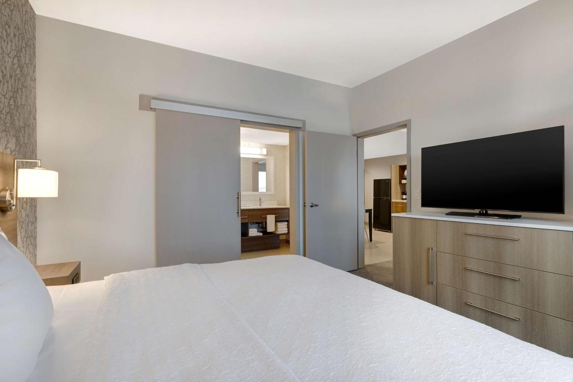 Home2 Suites By Hilton Las Vegas Southwest I-215 Curve Exterior photo